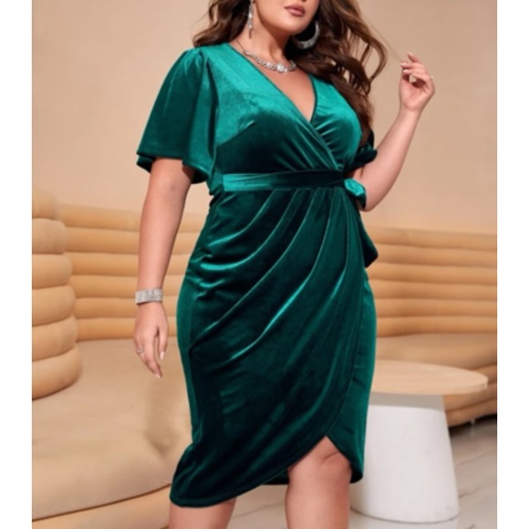 Luxe velvet knit side wrap holidays party dress - Picture 4 of 5